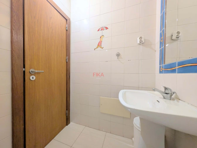 Apartamento T3 para Venda em Amora Foto 14