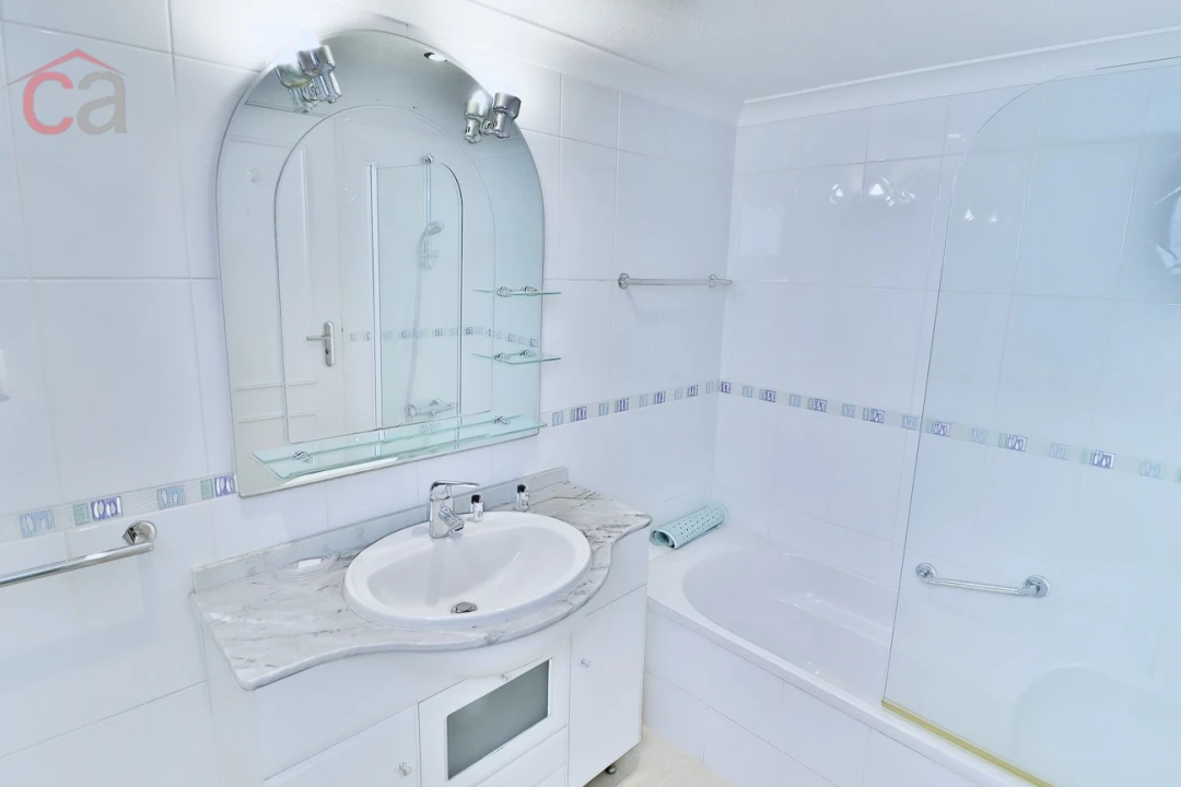 Apartamento T1 para Venda em Lagoa e Carvoeiro Foto 11