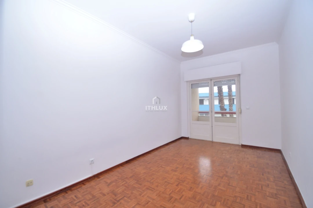 Apartamento T2 para Arrendamento em Oeiras e São Julião da Barra, Paço de Arcos e Caxias Foto 19