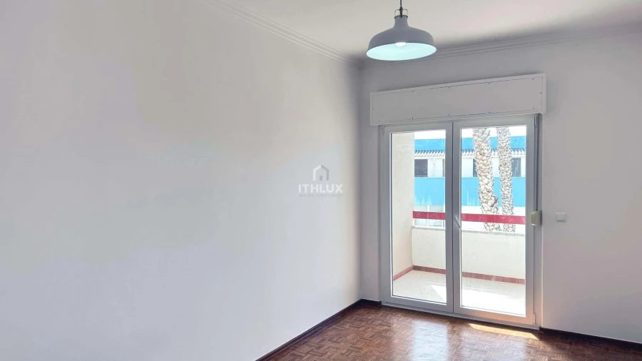 Apartamento T2 para Arrendamento em Oeiras e São Julião da Barra, Paço de Arcos e Caxias Foto 11