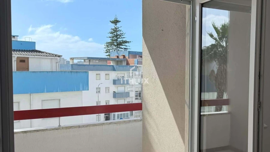Apartamento T2 para Arrendamento em Oeiras e São Julião da Barra, Paço de Arcos e Caxias Foto 14