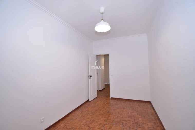 Apartamento T2 para Arrendamento em Oeiras e São Julião da Barra, Paço de Arcos e Caxias Foto 10