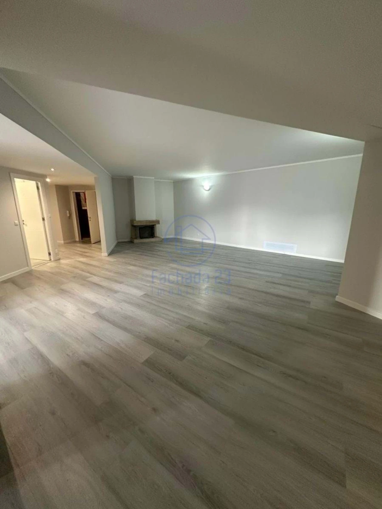 Apartamento T4 para Venda em Braga (Maximinos, Sé e Cividade) Foto 12