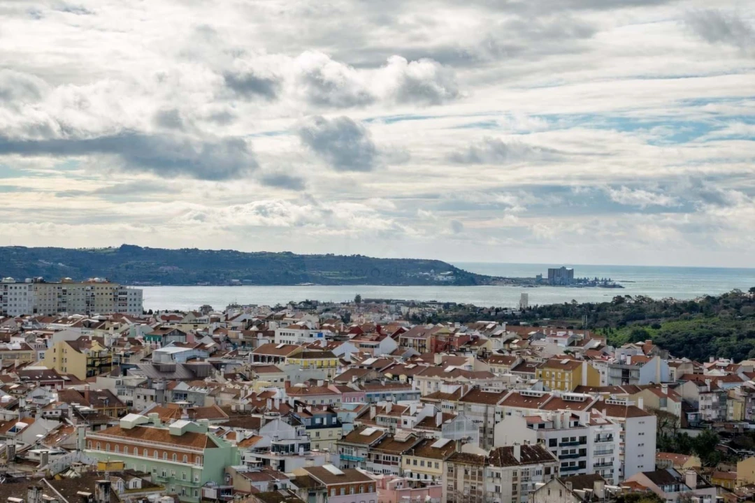 Escritório para Arrendamento em Campo de Ourique Foto 19