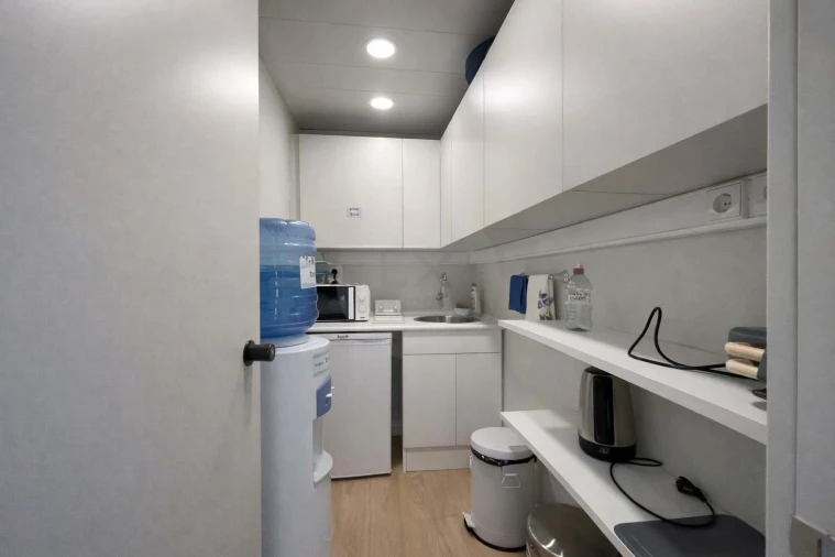 Escritório para Arrendamento em Campo de Ourique Foto 10