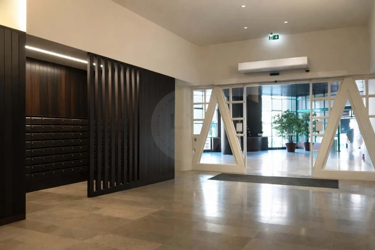 Escritório para Arrendamento em Campo de Ourique Foto 17