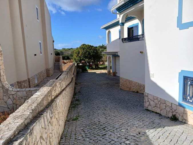 Moradia T6 para Venda em Lagoa e Carvoeiro Foto 3