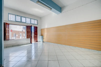 Prédio para Venda em Silves