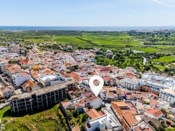 Prédio para Venda em Silves