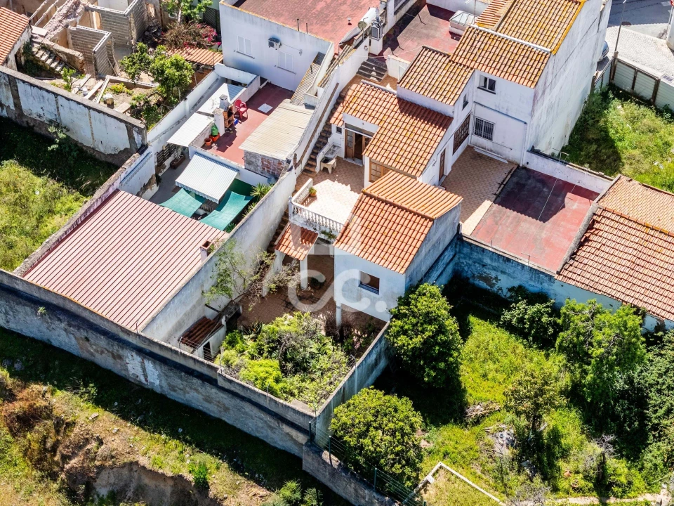 Moradia T4 para Venda em São Silvestre Foto 50