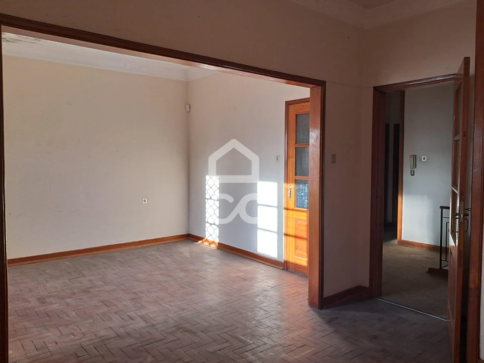 Prédio para Venda em São Silvestre Foto 3