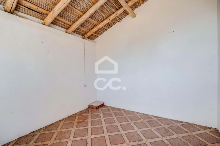 Moradia T4 para Venda em São Silvestre Foto 32