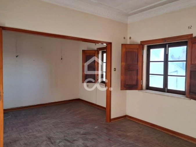 Prédio para Venda em São Silvestre Foto 2