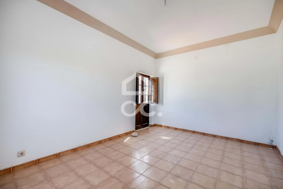 Moradia T4 para Venda em São Silvestre Foto 22