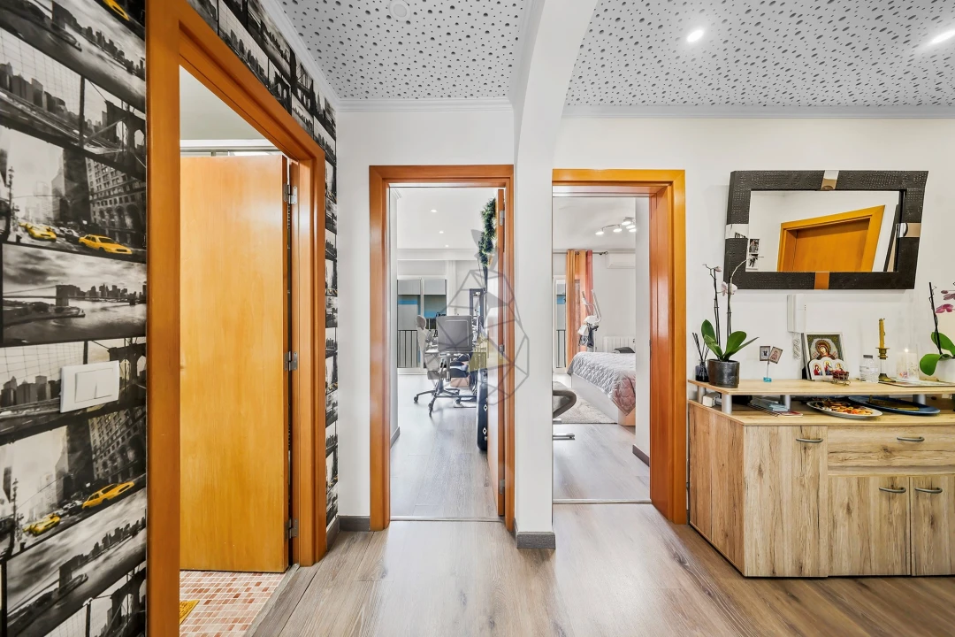 Apartamento T3 para Venda em Estômbar e Parchal Foto 20