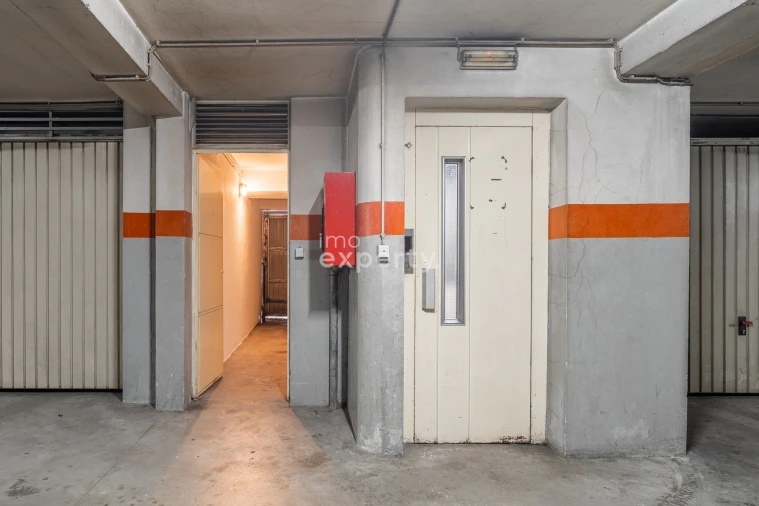 Apartamento T3 para Arrendamento em Braga (Maximinos, Sé e Cividade) Foto 15