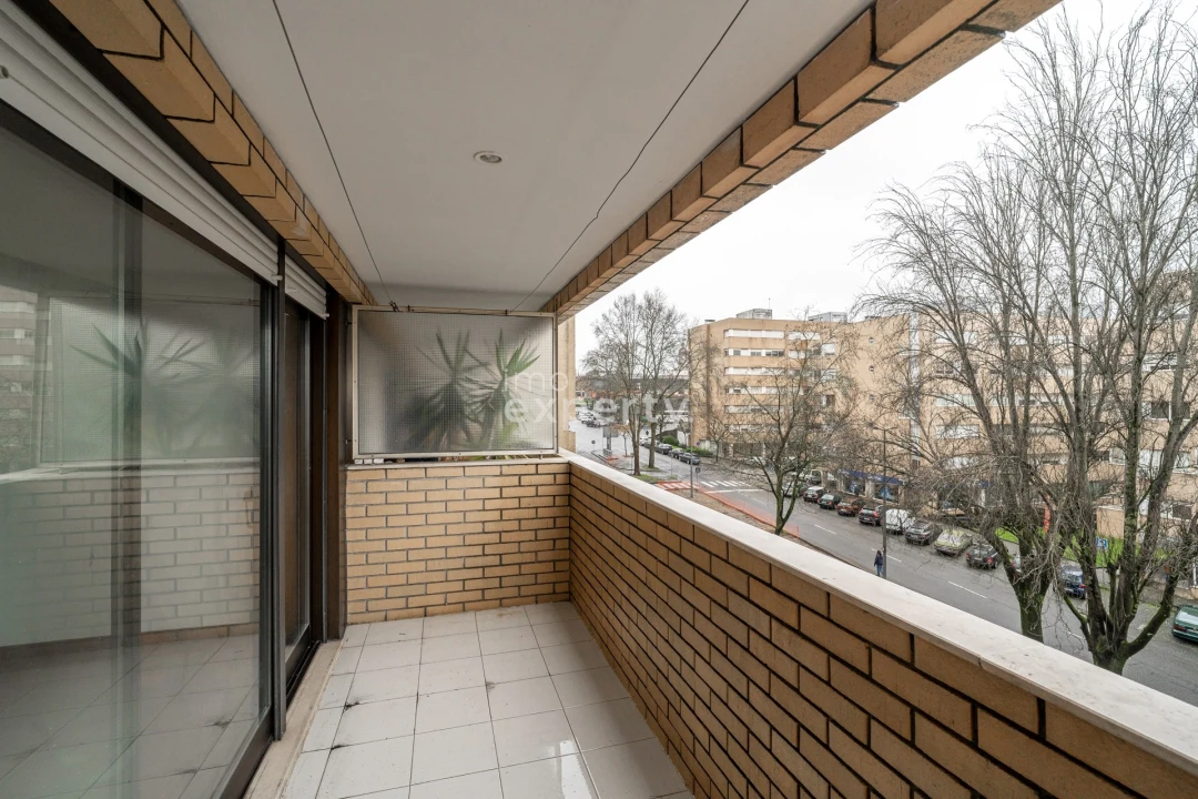 Apartamento T3 para Arrendamento em Braga (Maximinos, Sé e Cividade) Foto 5