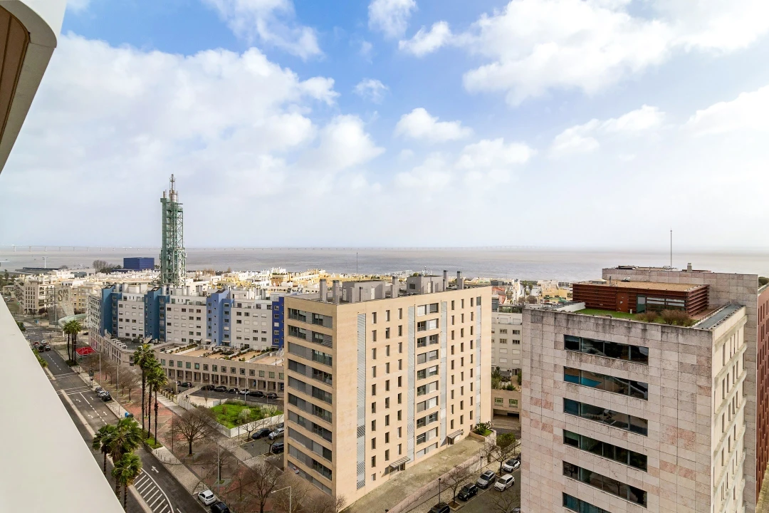 Apartamento T2 para Venda em Parque das Nações Foto 1