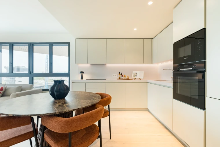 Apartamento T2 para Venda em Parque das Nações Foto 17