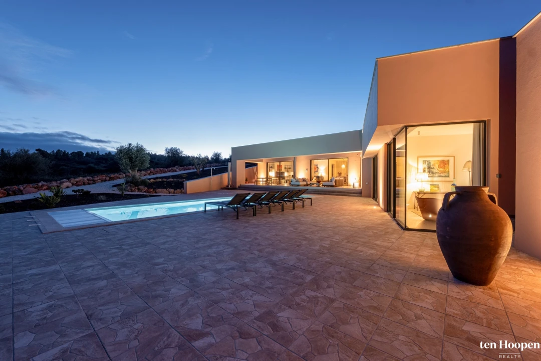 Moradia T4 para Venda em Lagos (São Sebastião e Santa Maria) Foto 30