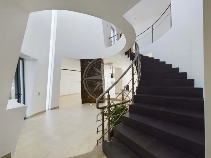 Moradia T5 para Venda em Tavira (Santa Maria e Santiago) Foto 8