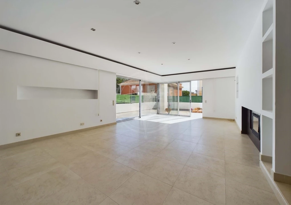 Moradia T5 para Venda em Tavira (Santa Maria e Santiago) Foto 7