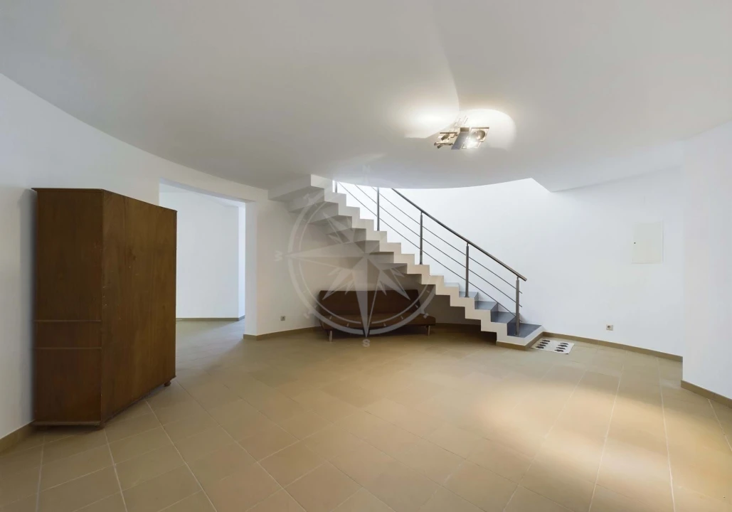 Moradia T5 para Venda em Tavira (Santa Maria e Santiago) Foto 16