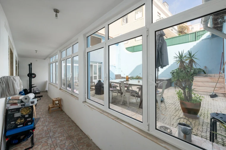 Apartamento T3 para Venda em Santo António Foto 22