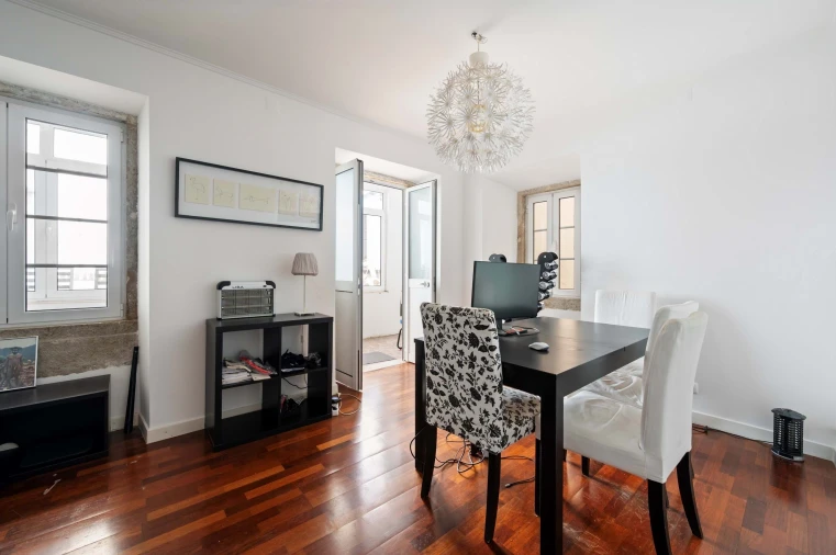 Apartamento T3 para Venda em Santo António Foto 36