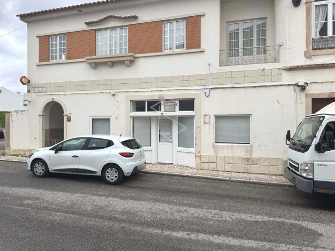 Negócio para Arrendamento em Vimeiro Foto 4