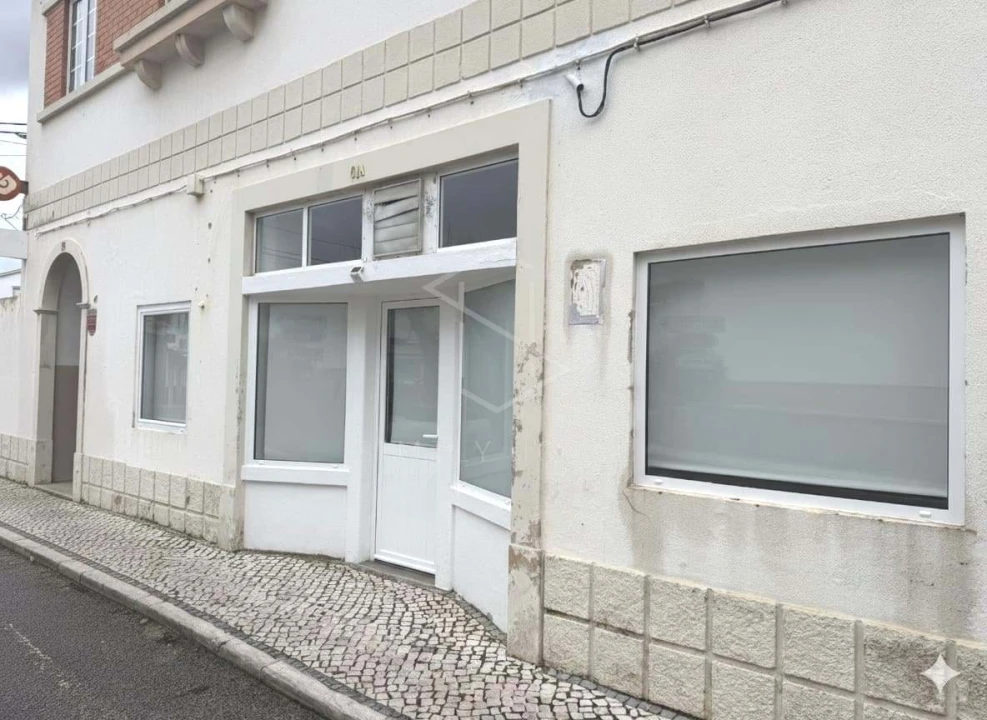 Negócio para Arrendamento em Vimeiro Foto 1