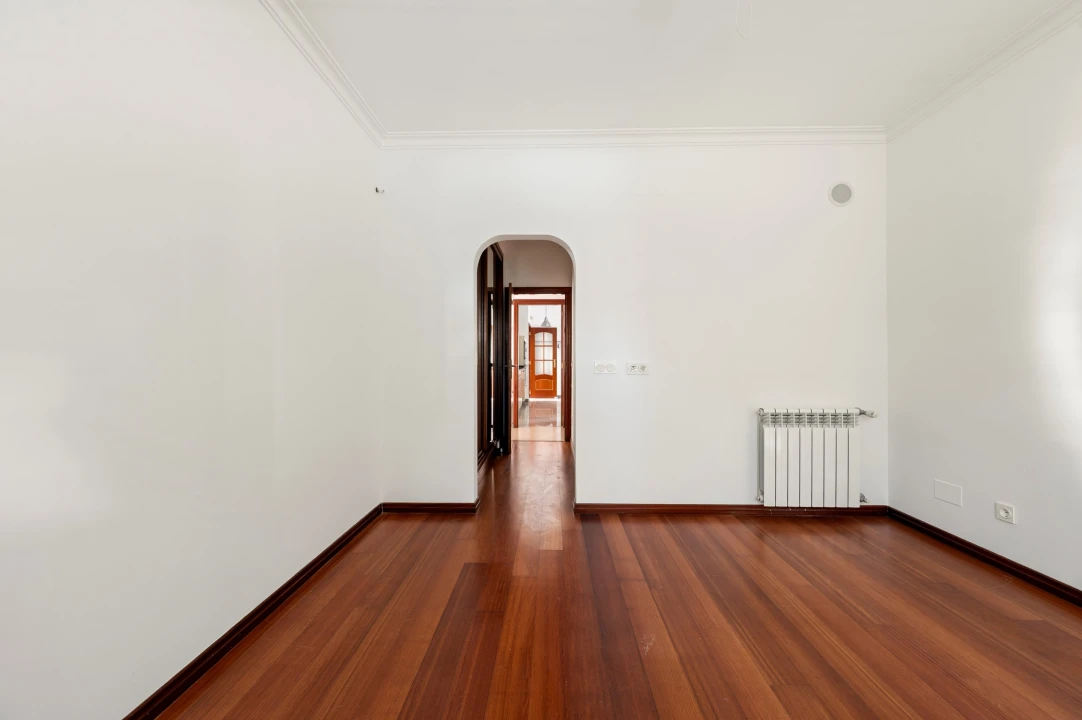 Moradia T5 para Venda em Moita Foto 26