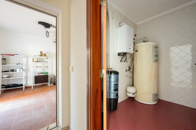 Moradia T5 para Venda em Moita Foto 45