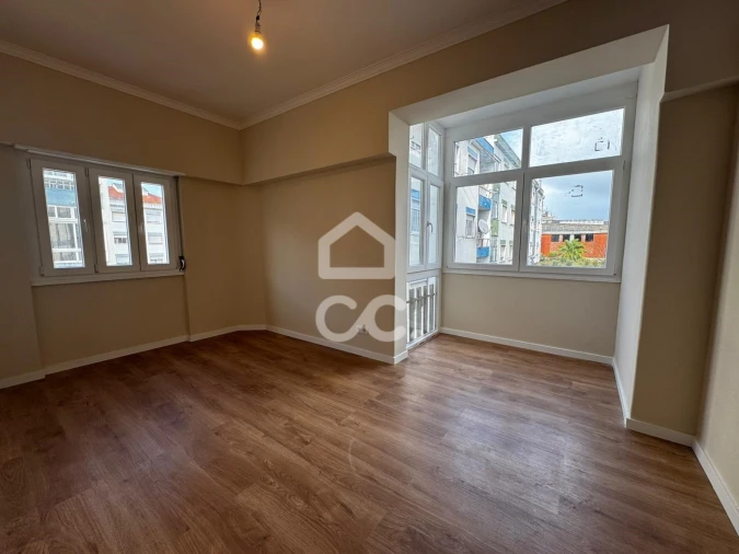 Apartamento T3 para Venda em Odivelas Foto 18