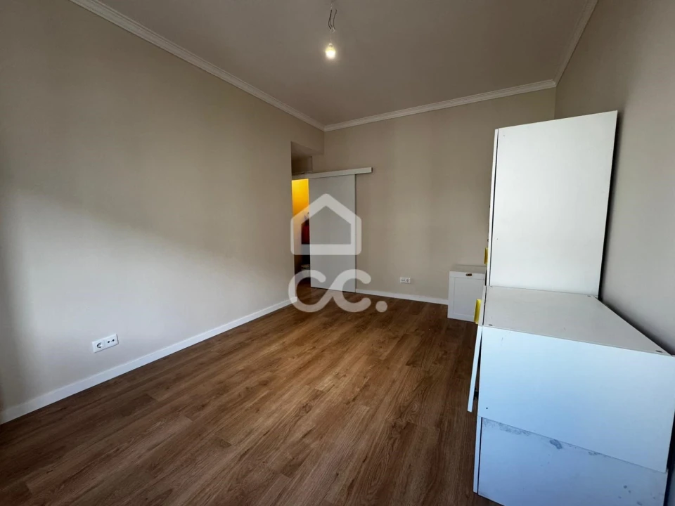 Apartamento T3 para Venda em Odivelas Foto 13