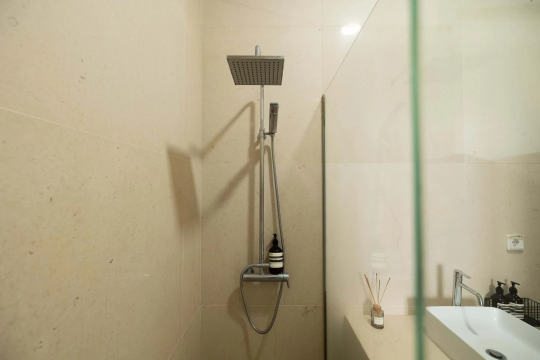 Apartamento T1 para Venda em São Vicente Foto 14