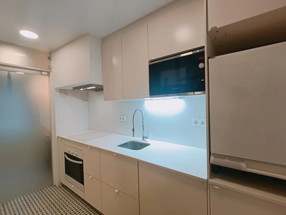 Apartamento T1 para Venda em Santo António Foto 3