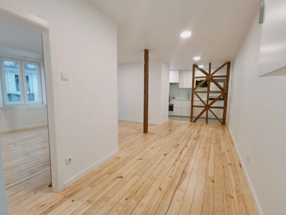 Apartamento T1 para Venda em Santo António Foto 11