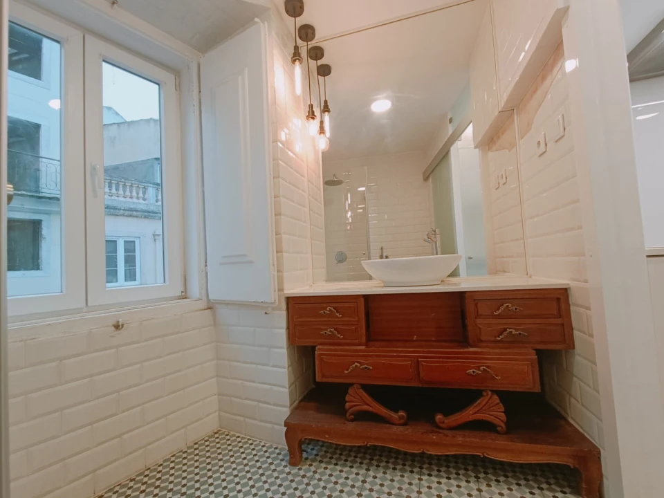 Apartamento T1 para Venda em Santo António Foto 13