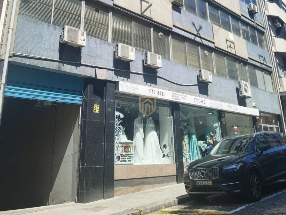 Apartamento T2 para Venda em Cedofeita, Santo Ildefonso, Sé, Miragaia, São Nicolau e Vitória Foto 9