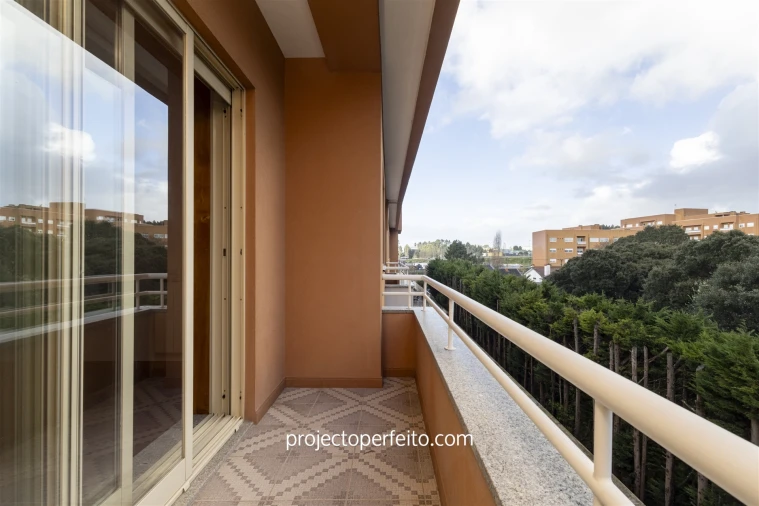 Apartamento T3 para Arrendamento em São Felix da Marinha Foto 18