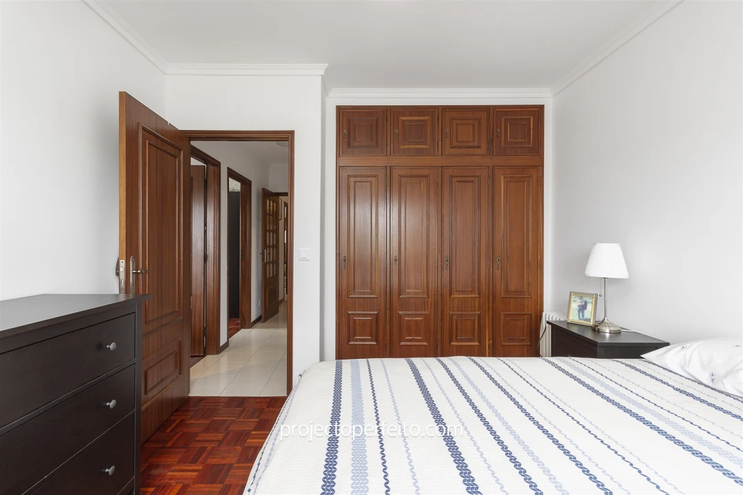 Apartamento T3 para Venda em Espinho Foto 8