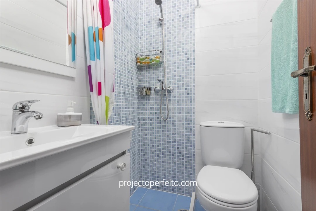 Apartamento T3 para Venda em Espinho Foto 10