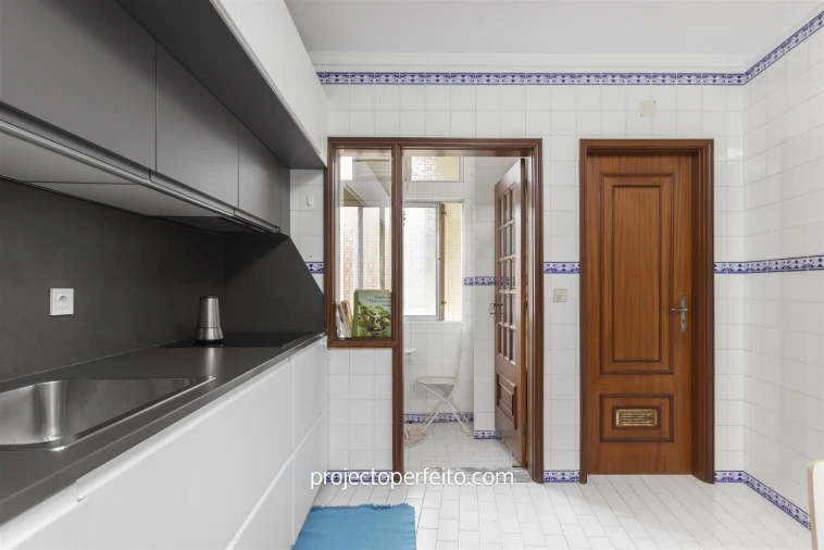 Apartamento T3 para Venda em Espinho Foto 2