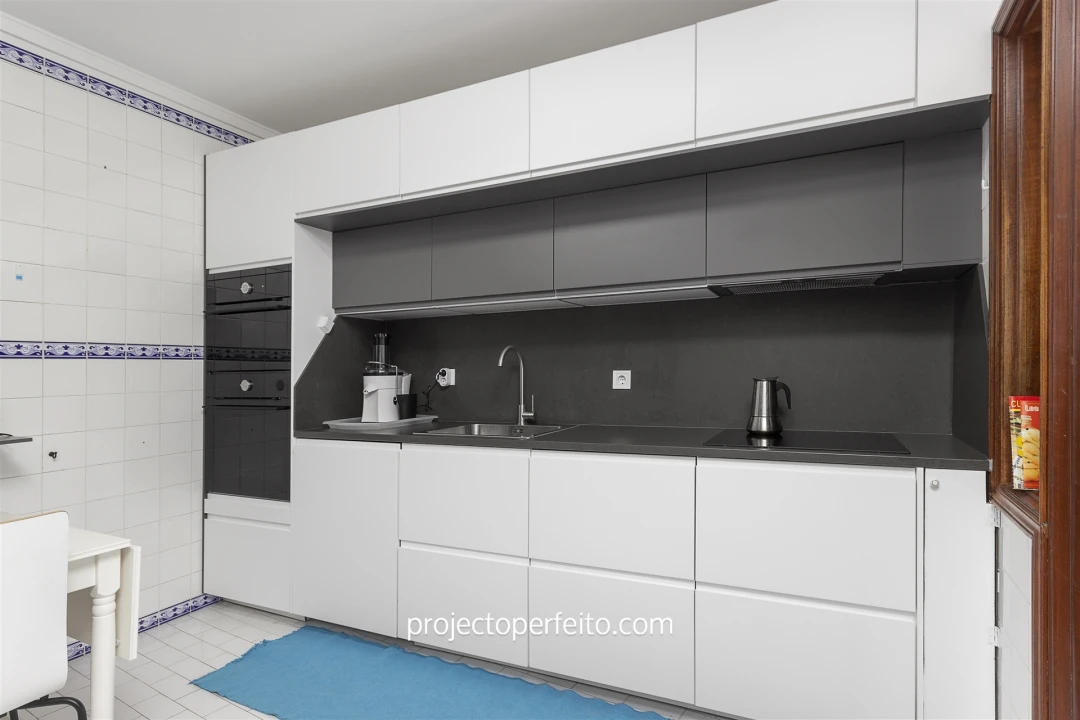 Apartamento T3 para Venda em Espinho Foto 3