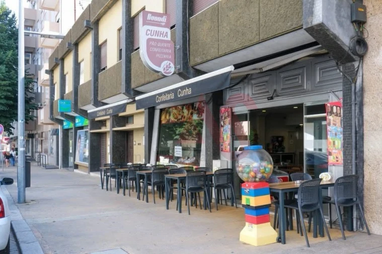 Loja para Trespasse em Mesão Frio Foto 1