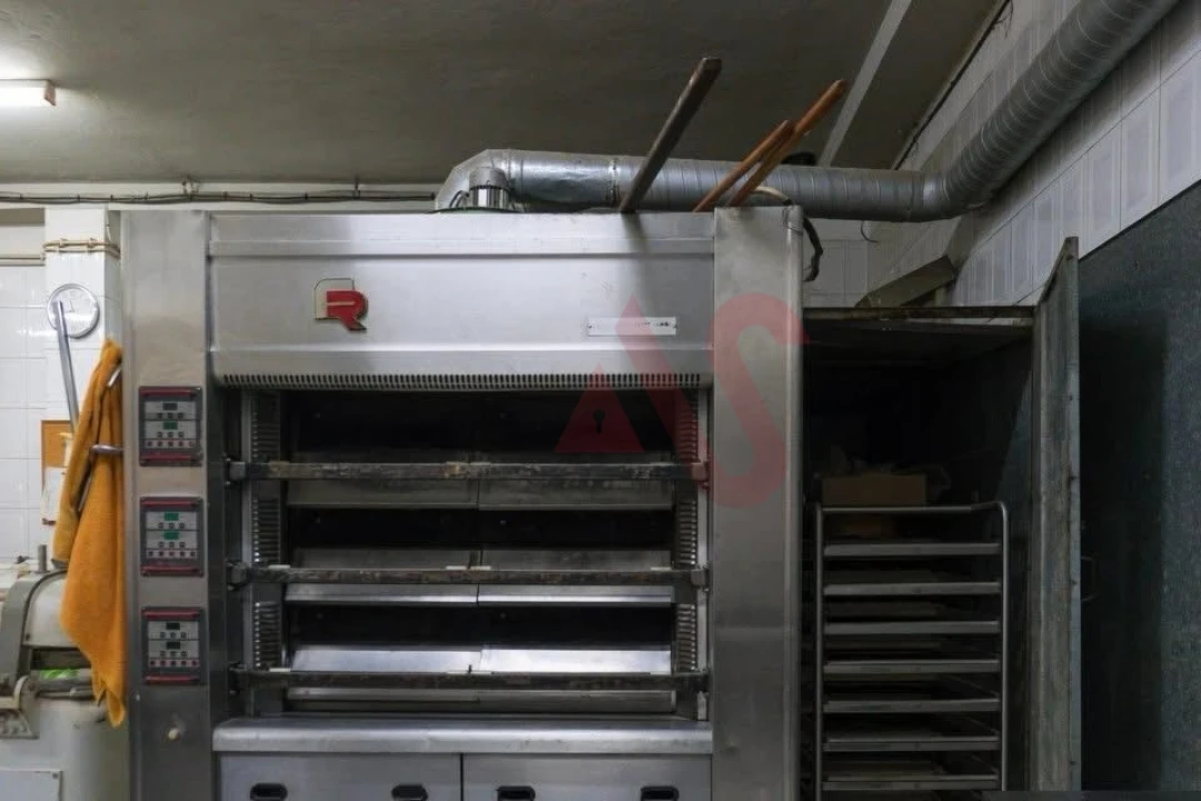 Loja para Trespasse em Mesão Frio Foto 10