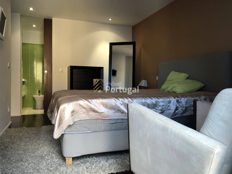 Apartamento T3 para Arrendamento em Nogueira, Fraião e Lamaçães Foto 11