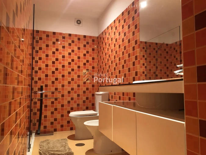 Apartamento T3 para Arrendamento em Nogueira, Fraião e Lamaçães Foto 17