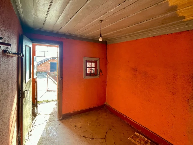 Moradia T2 para Venda em Castelões Foto 21